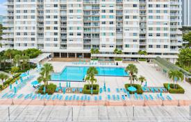Eigentumswohnung – North Miami Beach, Florida, Vereinigte Staaten. $325 000