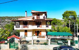 4-zimmer villa 214 m² in Korinthia, Griechenland. 290 000 €