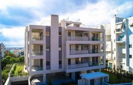 Wohnung – Glyfada, Attika, Griechenland. 562 000 €