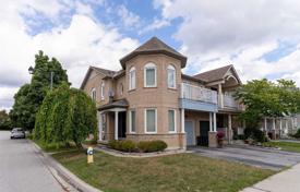 Stadthaus – Scarborough, Toronto, Ontario,  Kanada. C$983 000