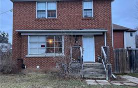 3-zimmer haus in der stadt in North York, Kanada. C$2 249 000