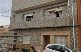 6-zimmer stadthaus 200 m² in Alicante, Spanien. 325 000 €