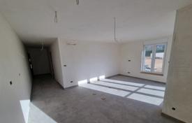 Wohnung Apartments for sale in new construction, top location, Umag! S1. 295 000 €