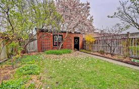 15-zimmer haus in der stadt in Old Toronto, Kanada. C$2 262 000