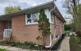 9-zimmer haus in der stadt in North York, Kanada. C$1 906 000
