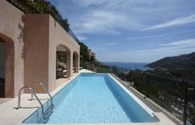 Villa – Théoule-sur-Mer, Côte d'Azur, Frankreich. 5 200 €  pro Woche