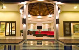Villa – Seminyak, Bali, Indonesien. $2 300  pro Woche