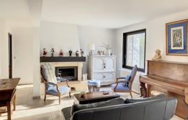 Einfamilienhaus – Provence-Alpes-Côte d'Azur, Frankreich. 2 740 €  pro Woche