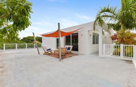 Haus in der Stadt – Key Biscayne, Florida, Vereinigte Staaten. $5 849 000