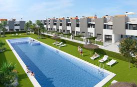 2-zimmer einfamilienhaus 110 m² in Torrevieja, Spanien. 264 000 €