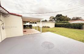 3-zimmer haus in der stadt 182 m² in Miami, Vereinigte Staaten. $799 000