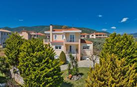 3-zimmer haus in der stadt 242 m² in Nafplio, Griechenland. 380 000 €