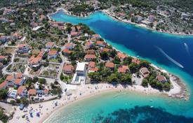 Grundstück in Sibenik-Knin, Kroatien. 545 000 €