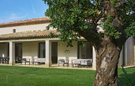 5-zimmer villa in Saint-Tropez, Frankreich. 67 000 €  pro Woche