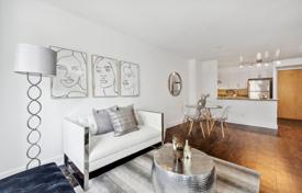 4-zimmer wohnung in Queens Quay West, Kanada. C$764 000