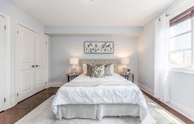 9-zimmer stadthaus in Old Toronto, Kanada. C$2 114 000
