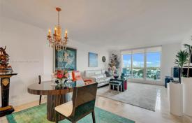 Eigentumswohnung – Miami Beach, Florida, Vereinigte Staaten. $900 000