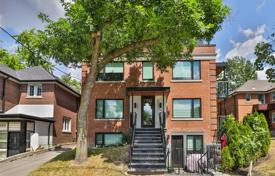 3-zimmer wohnung in Bathurst Street, Kanada. C$1 221 000