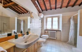 Einfamilienhaus – Arezzo, Toskana, Italien. 850 000 €