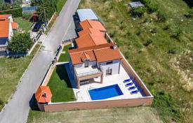 6-zimmer haus in der stadt 186 m² in Juršići, Kroatien. 465 000 €