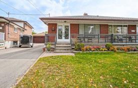 4-zimmer stadthaus in North York, Kanada. C$1 076 000