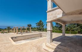 4-zimmer einfamilienhaus 245 m² in Coral Bay, Zypern. 1 950 000 €