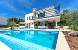 Villa – Vrsar, Istria County, Kroatien. 948 000 €