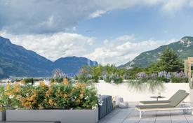 4-zimmer penthaus 182 m² in Trento, Italien. Price on request
