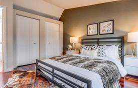 3-zimmer stadthaus in Old Toronto, Kanada. C$1 517 000