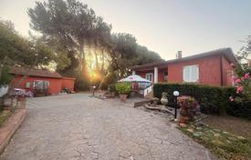 5-zimmer villa 300 m² in Scarlino, Italien. 1 200 000 €