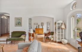 Villa – Grasse, Côte d'Azur, Frankreich. 2 200 000 €
