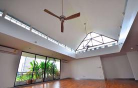 3-zimmer penthaus in Watthana, Thailand. $3 700  pro Woche