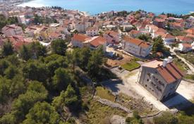 Grundstück in Split-Dalmatia County, Kroatien. 341 000 €