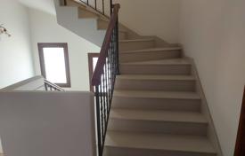 3-zimmer einfamilienhaus 250 m² in Larnaka, Zypern. 500 000 €