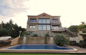 8-zimmer haus in der stadt 480 m² in Lloret de Mar, Spanien. 1 200 000 €