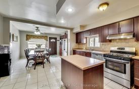 9-zimmer stadthaus in Old Toronto, Kanada. C$1 293 000