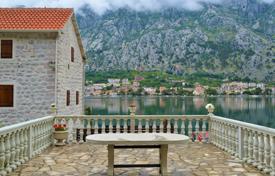 Villa – Kotor (Stadt), Kotor, Montenegro. 850 000 €