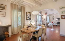 Villa 315 m² in San Giuliano Terme, Italien. 890 000 €