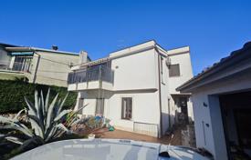6-zimmer haus in der stadt 300 m² in Rijeka, Kroatien. 625 000 €