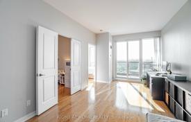 5-zimmer wohnung in Etobicoke, Kanada. C$766 000