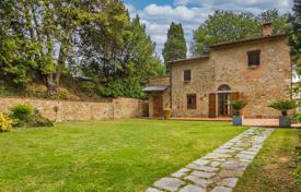 13-zimmer landgut 518 m² in Gambassi Terme, Italien. 1 650 000 €