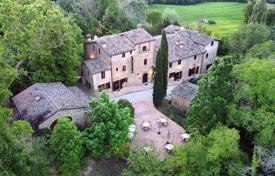 20-zimmer landgut 1134 m² in Umbertide, Italien. 1 600 000 €
