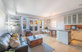 2-zimmer wohnung in Richmond Street West, Kanada. C$1 084 000