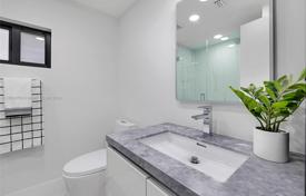4-zimmer haus in der stadt 148 m² in Miami, Vereinigte Staaten. $1 589 000