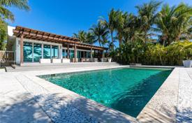 Villa – Hallandale Beach, Florida, Vereinigte Staaten. $2 375 000