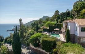 Villa – Théoule-sur-Mer, Côte d'Azur, Frankreich. 2 950 000 €