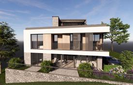 Grundstück in Tivat city, Montenegro. 165 000 €