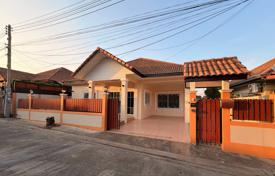 3-zimmer haus in der stadt 287 m² in Chonburi, Thailand. $161 000