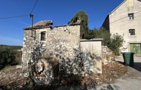 3-zimmer haus in der stadt 510 m² in Sibenik, Kroatien. 280 000 €