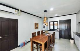 4-zimmer villa 584 m² in Pattaya, Thailand. $363 000